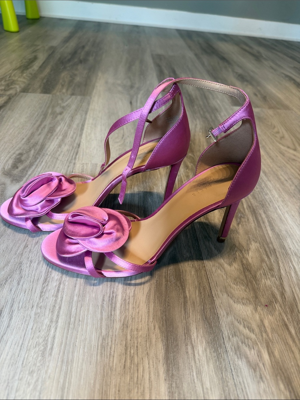 Ted Baker Alia Rose Ankle Strap Sandal. New!